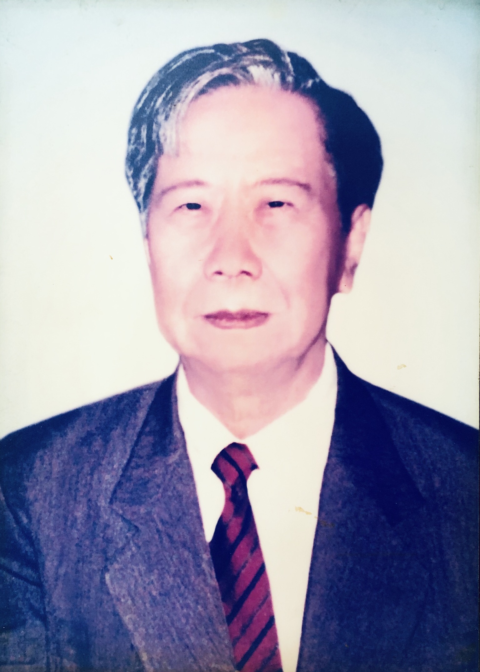 190204 - ÃNG CÃ? CHA S?N